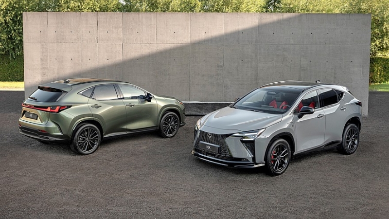 Обновлённый Lexus NX: упрощённый салон с парфюмом и настроенное на Нюрбургринге шасси