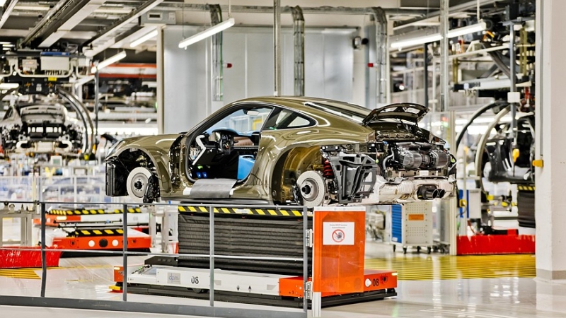 Porsche 911 GT3 Bergsport: спецверсия на «механике» для штурма альпийских серпантинов