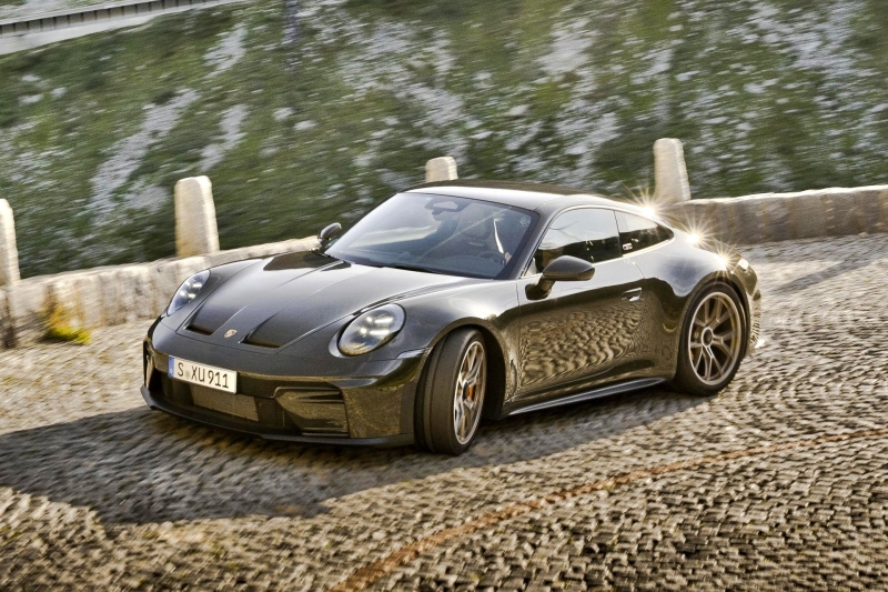 Porsche 911 GT3 Bergsport: спецверсия на «механике» для штурма альпийских серпантинов