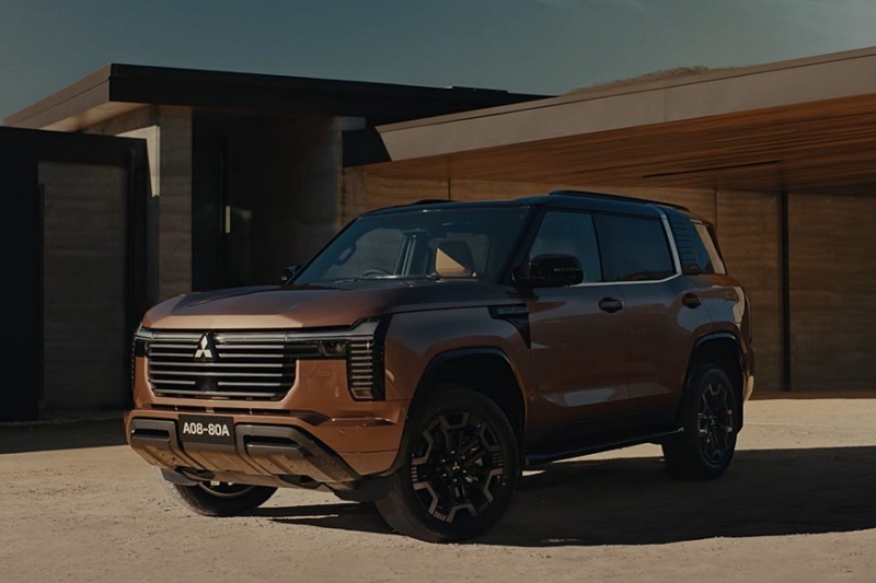 Возрождённый внедорожник Mitsubishi Pajero: дизель и никакой «зелени»