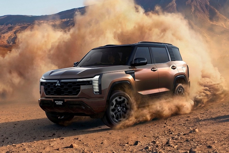 Возрождённый внедорожник Mitsubishi Pajero: дизель и никакой «зелени»